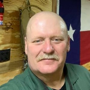 Meet your Posher, Ken